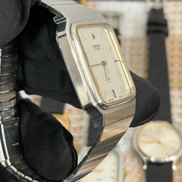 Vintage 1979 Seiko Quartz 2632-5000 Men’s Watch
[Very Good Condition] - Picture 4 of 8